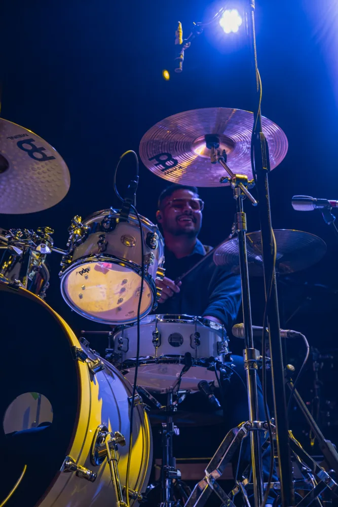 Baterista de la banda durante el concierto en Center Stage